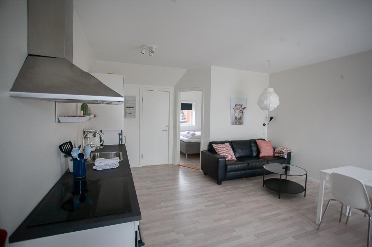 Ruba Apartments - Downtown - Marina - Old Town - ทอร์สเฮาน์ ภายนอก รูปภาพ